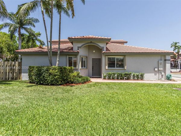 5118 NW 115th Ct , Doral, FL 33178