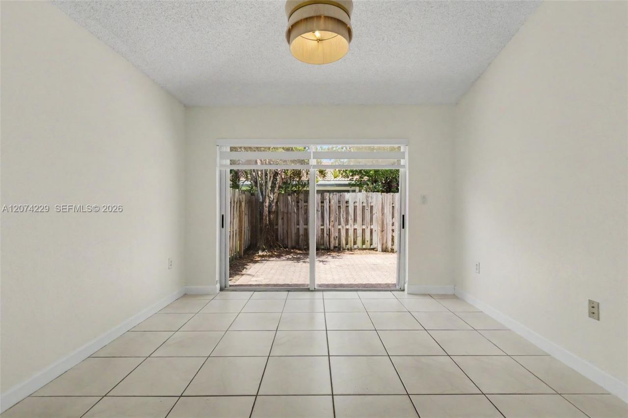 5118 NW 115th Ct , Doral, FL 33178 Photo