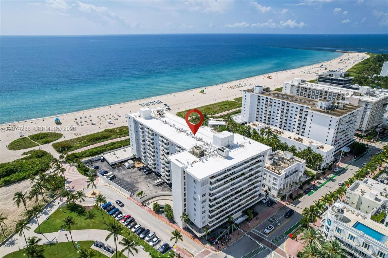 465 Ocean Dr , Unit 512, Miami Beach, FL 33139 Photo