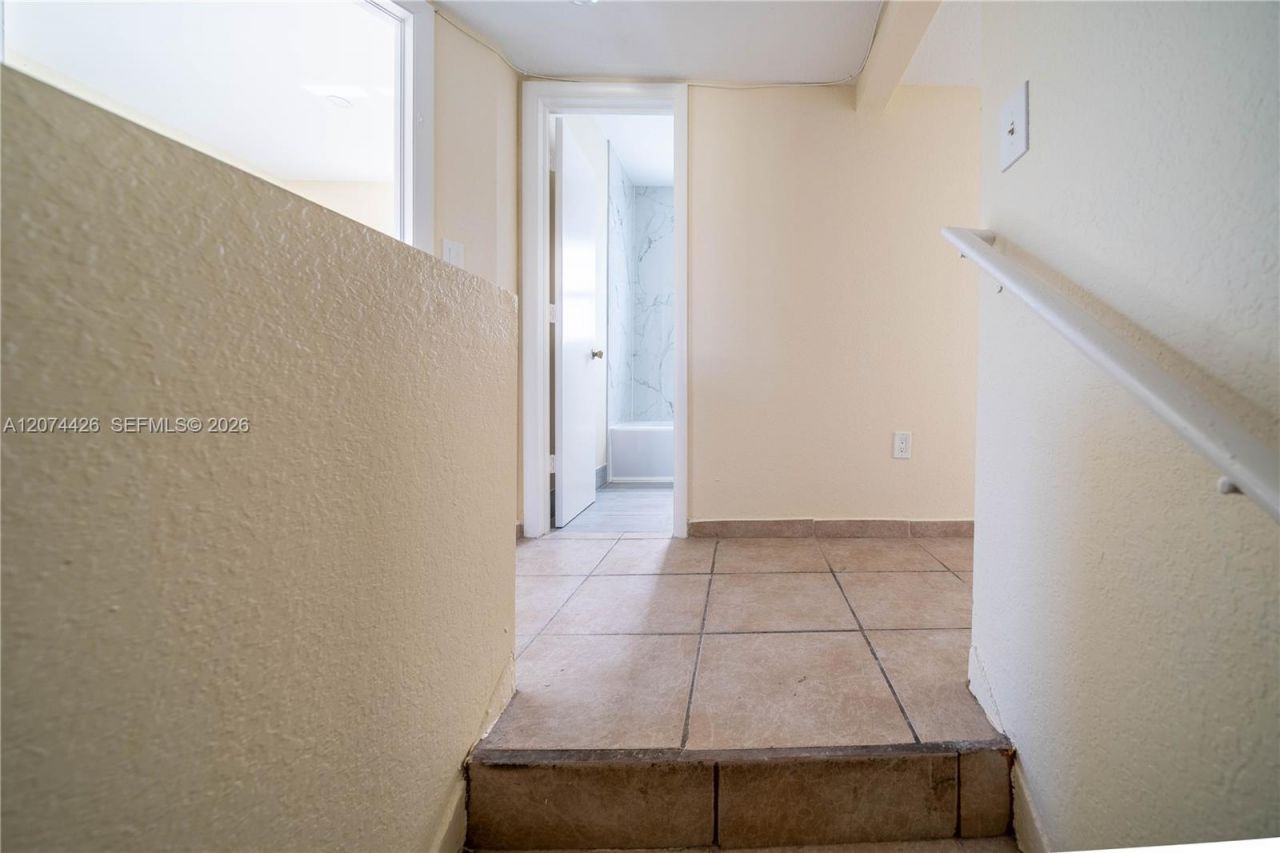 414 NW 84th Ter , Unit 414, Miami, FL 33150 Photo