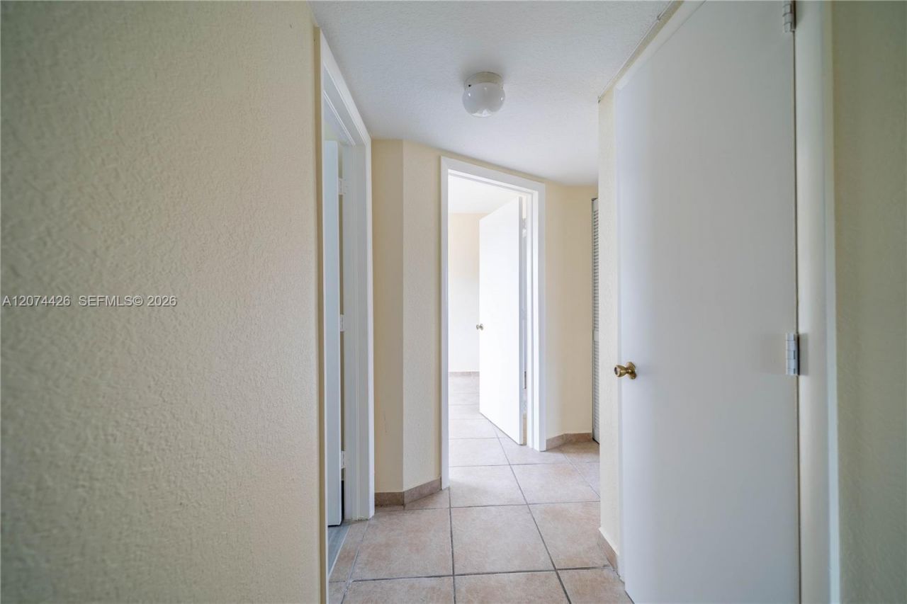 414 NW 84th Ter , Unit 414, Miami, FL 33150 Photo