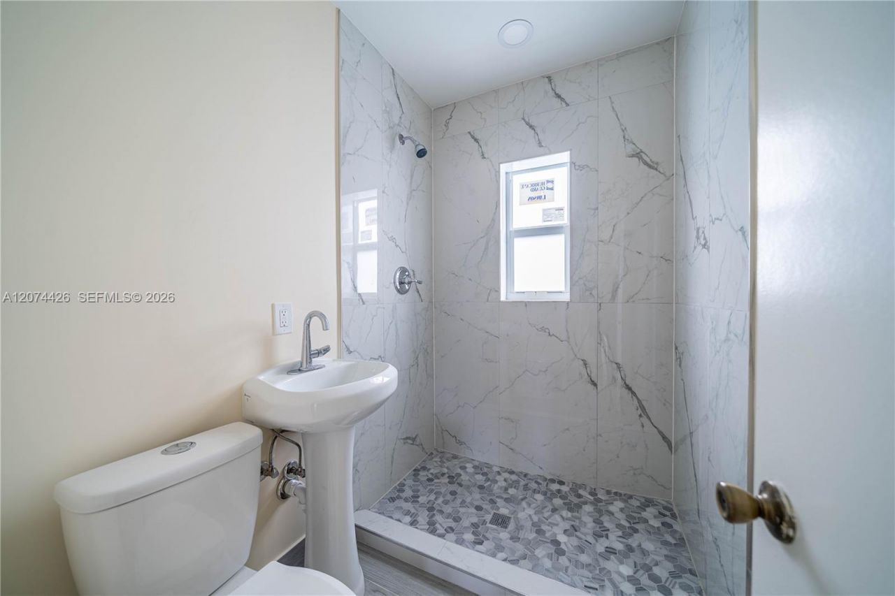 414 NW 84th Ter , Unit 414, Miami, FL 33150 Photo