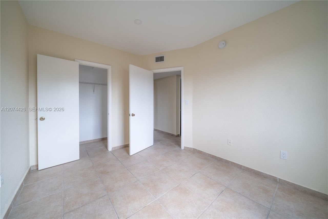 414 NW 84th Ter , Unit 414, Miami, FL 33150 Photo
