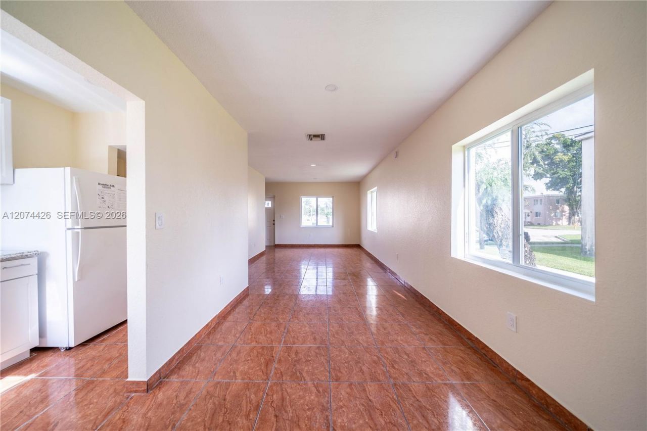 414 NW 84th Ter , Unit 414, Miami, FL 33150 Photo