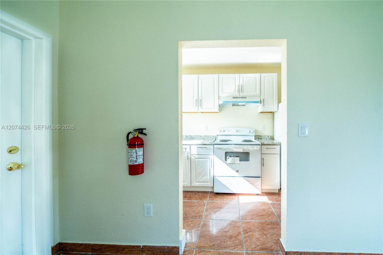 414 NW 84th Ter , Unit 414, Miami, FL 33150 Photo