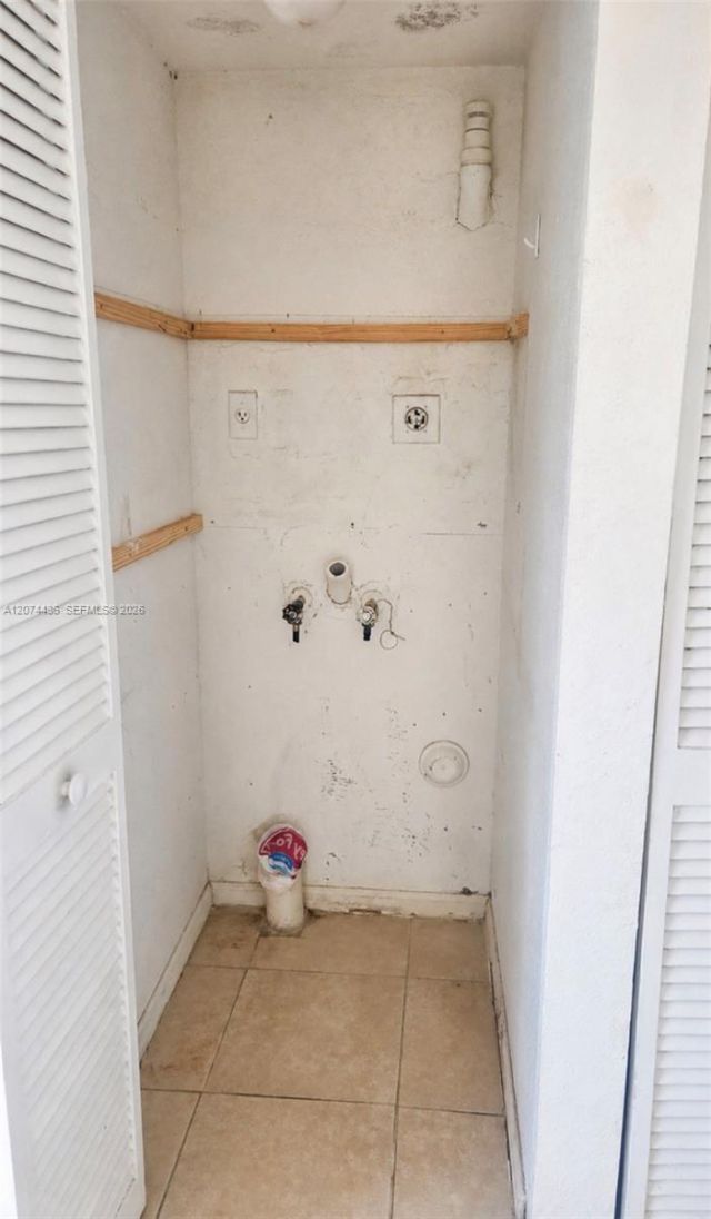 301 NW 84th St , Unit 301, Miami, FL 33150 Photo