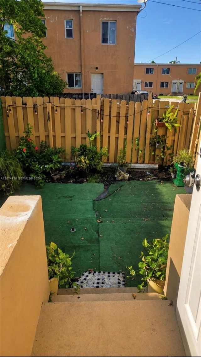 301 NW 84th St , Unit 301, Miami, FL 33150 Photo