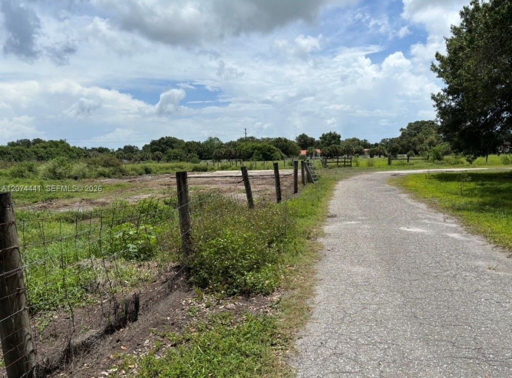 375 & 311 County Road 720 , Clewiston, FL 33440 Photo