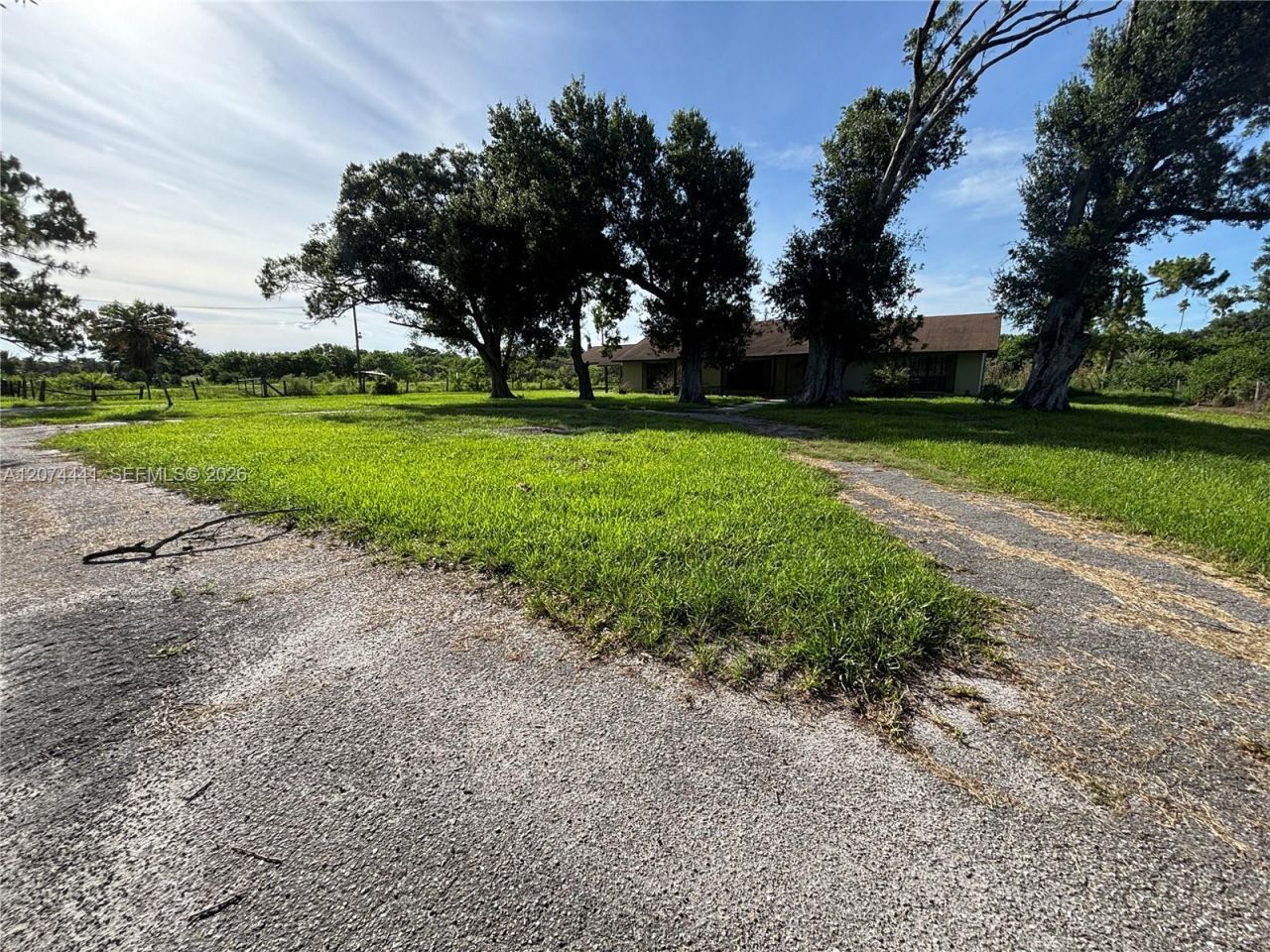 375 & 311 County Road 720 , Clewiston, FL 33440 Photo
