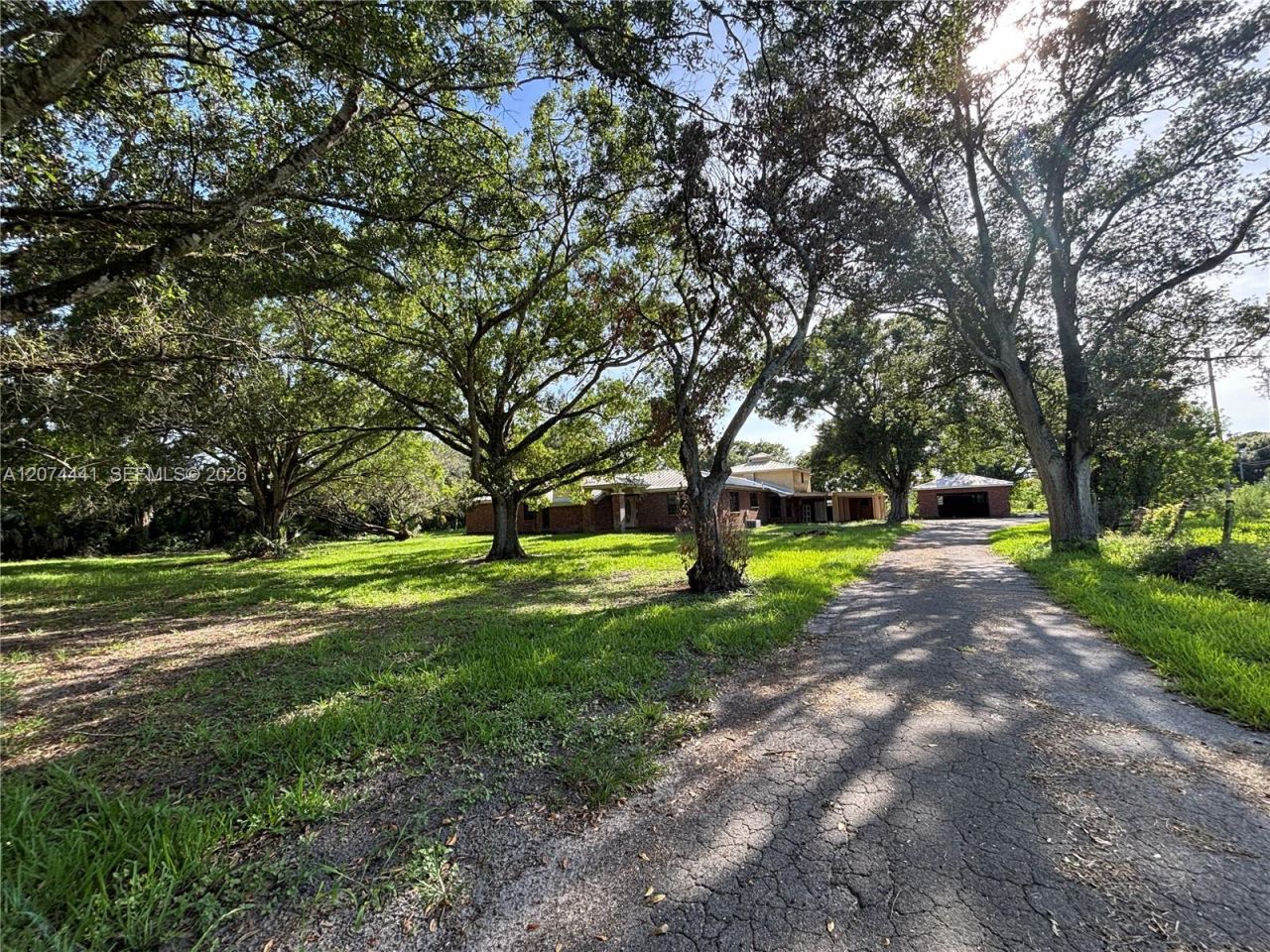 375 & 311 County Road 720 , Clewiston, FL 33440 Photo