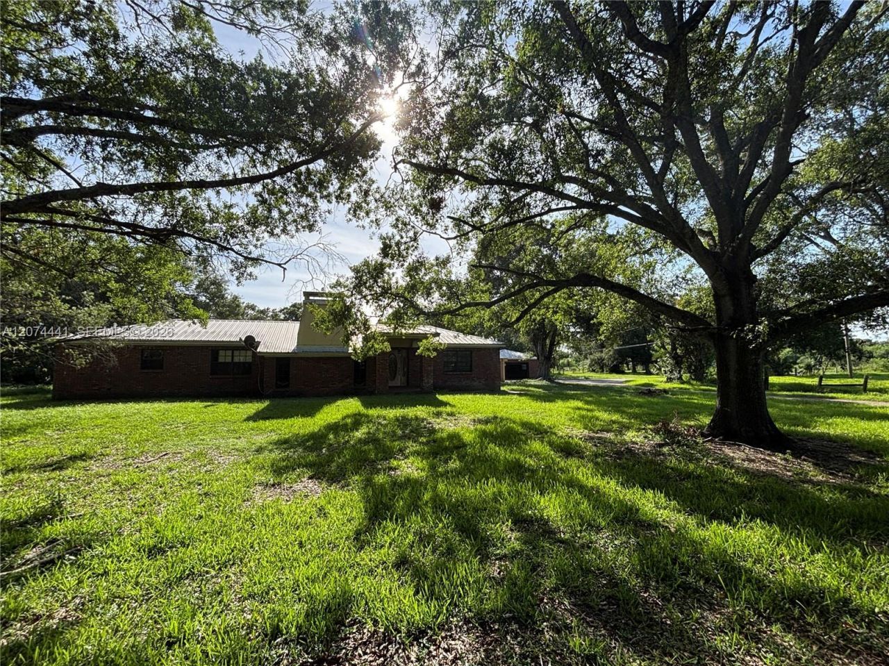 375 & 311 County Road 720 , Clewiston, FL 33440 Photo