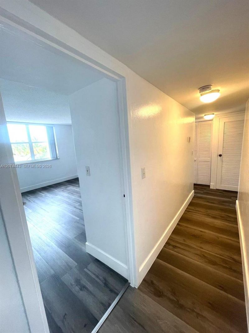 2450 NE 135th St, Unit 209, North Miami, FL 33181 Photo