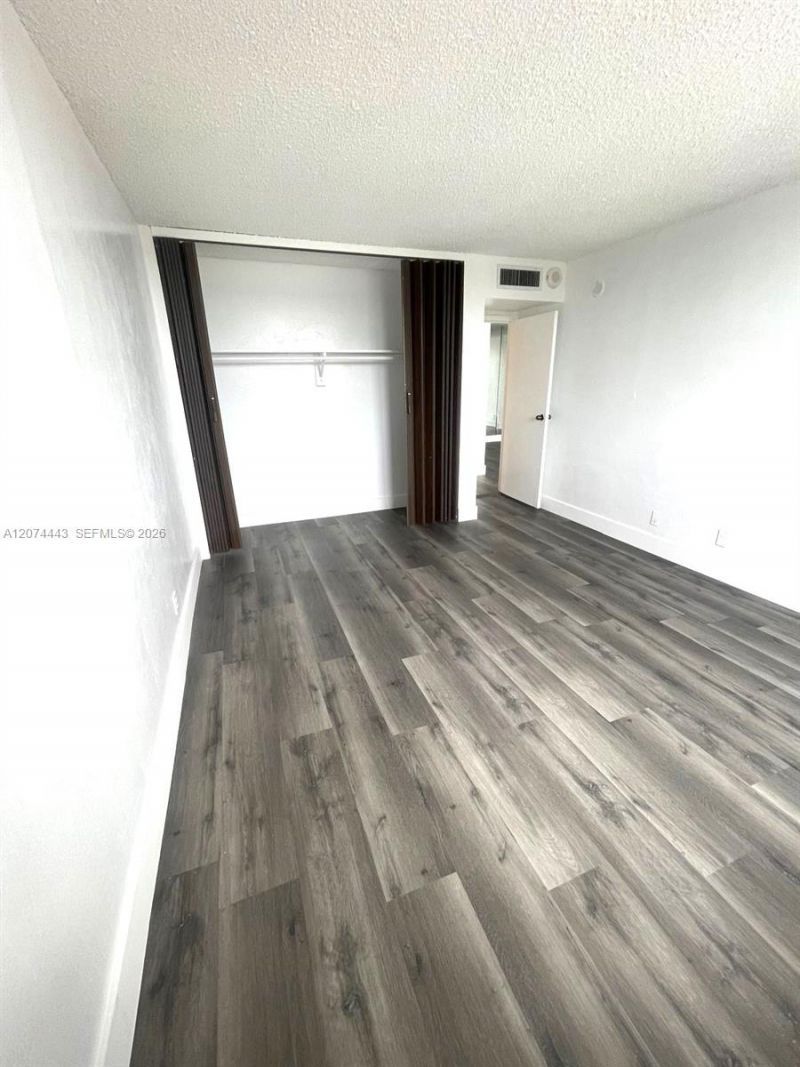 2450 NE 135th St, Unit 209, North Miami, FL 33181 Photo