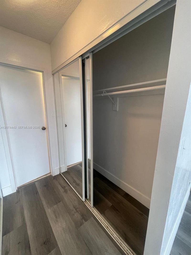 2450 NE 135th St, Unit 209, North Miami, FL 33181 Photo