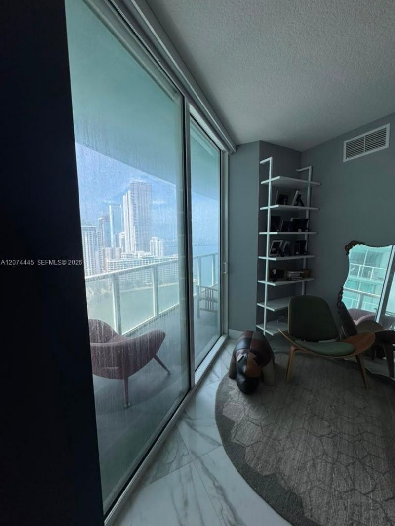 1900 N Bayshore Dr, Unit 2308, Miami, FL 33132 Photo