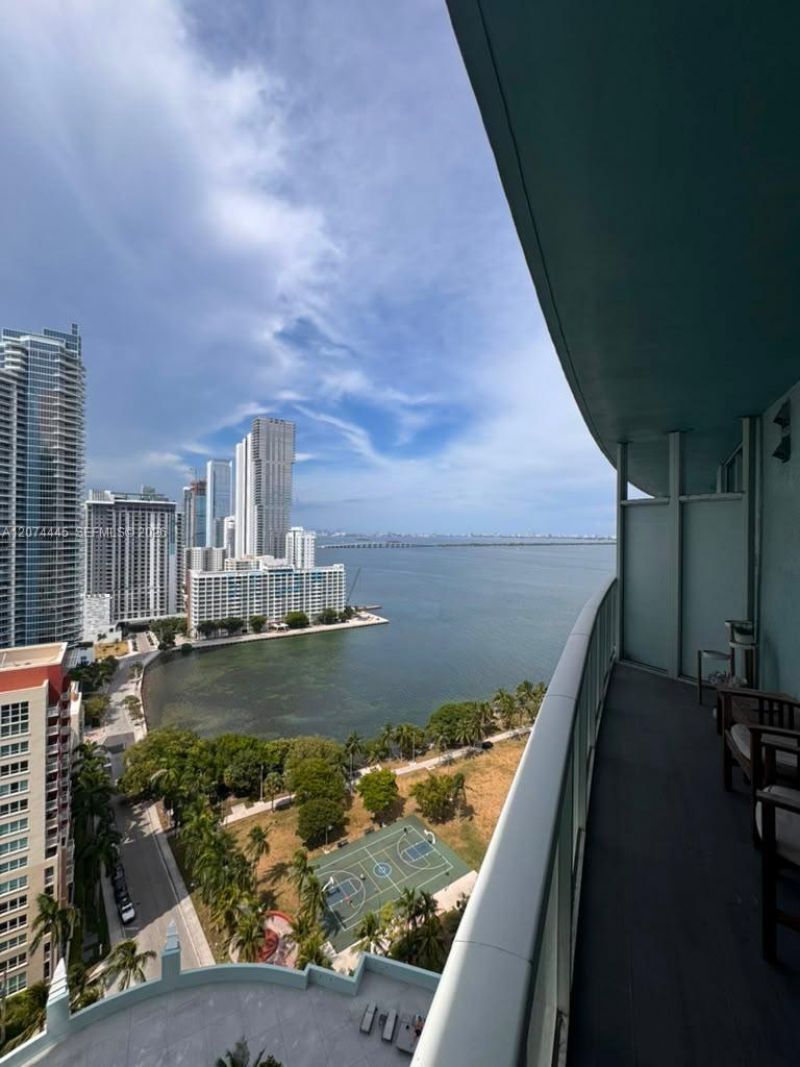 1900 N Bayshore Dr, Unit 2308, Miami, FL 33132 Photo