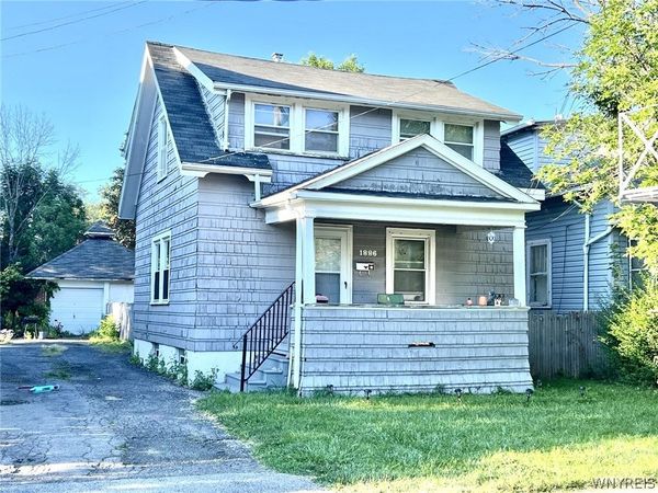 1886 Weston Avenue , Niagara Falls, NY 14305