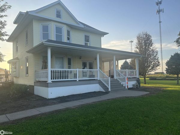 21891 US Highway 61, Mediapolis, IA 52637