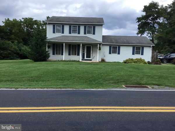 8895 MENTZER GAP ROAD, WAYNESBORO, PA 17268
