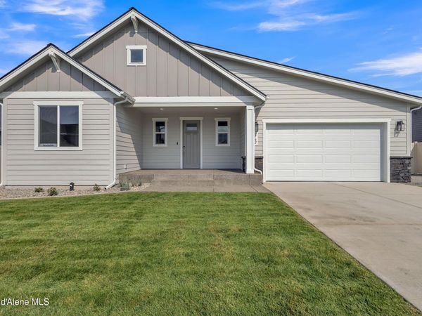 6729 N Alecat St , Coeur d'Alene, ID 83815