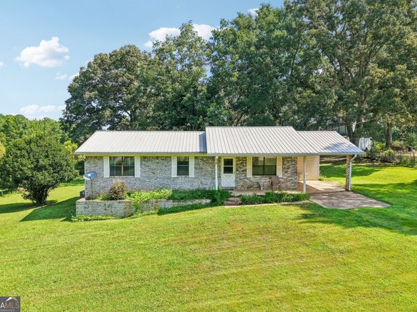 911 Grant Town Road, Munford, AL 36268