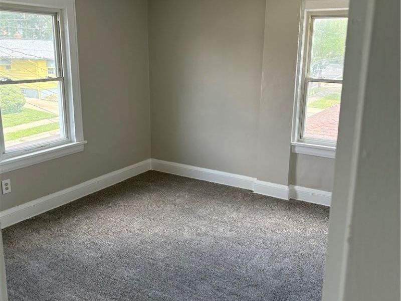 818 Saxon Avenue, Akron, OH 44314 Photo 8