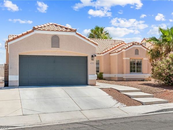 4705 Imperial Beach Avenue, North Las Vegas, NV 89032
