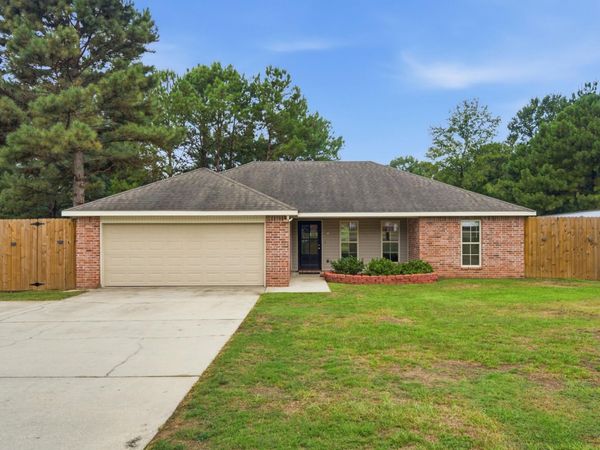 307 Tucker Rd., Hattiesburg, MS 39401