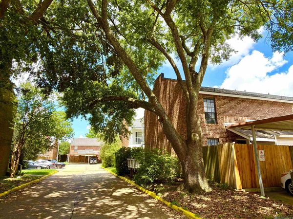 4384 Stumberg Ln, Baton Rouge, LA 70816