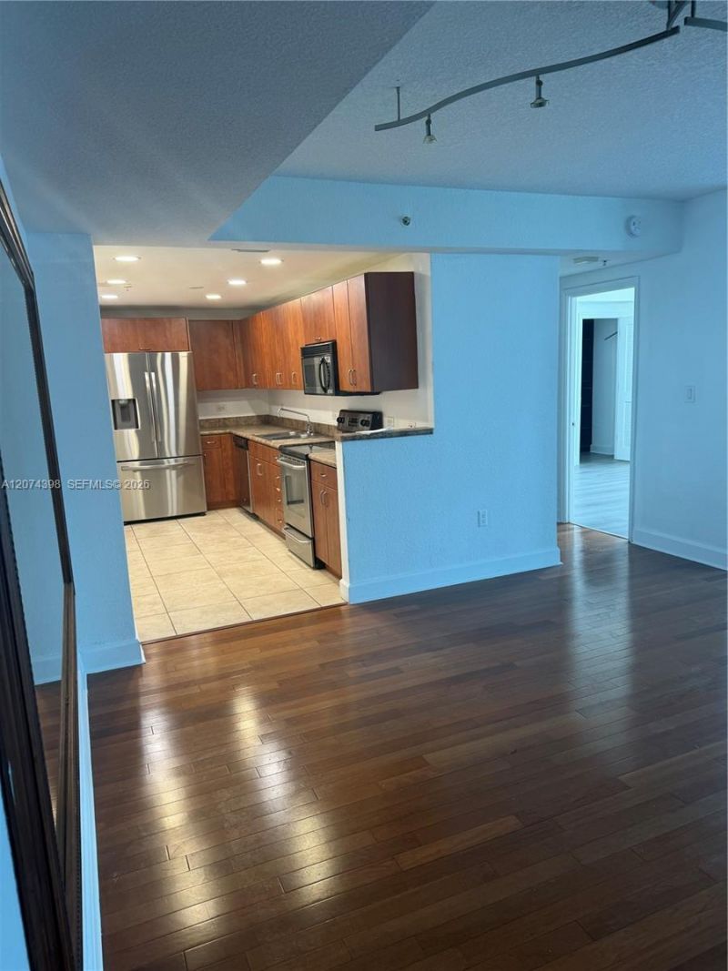 7501 E Treasure Dr , Unit 6K, North Bay Village, FL 33141 Photo