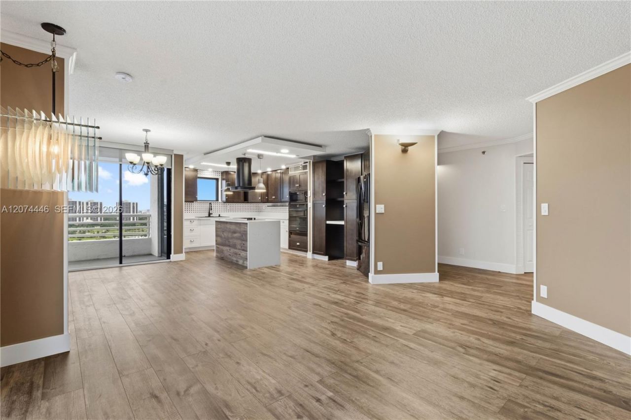 3300 NE 192nd St , Unit LP06, Aventura, FL 33180 Photo