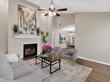 218 N Beacon Street, Unit 108, Dallas, TX 75214