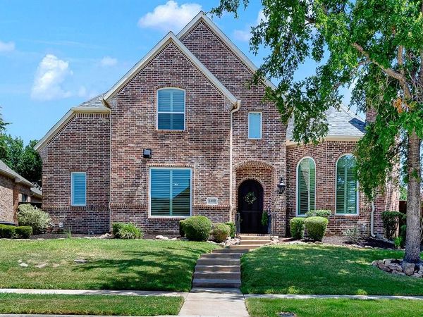 6400 VILLAGE SPRINGS Drive, Plano, TX 75024