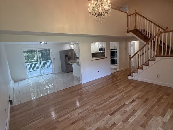 40 Poquanticut Ave, Easton, MA 02334