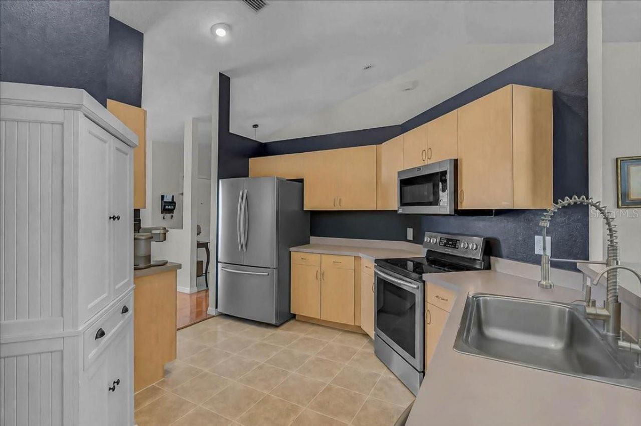 5904 33rd Drive E, Palmetto, FL 34221 Photo