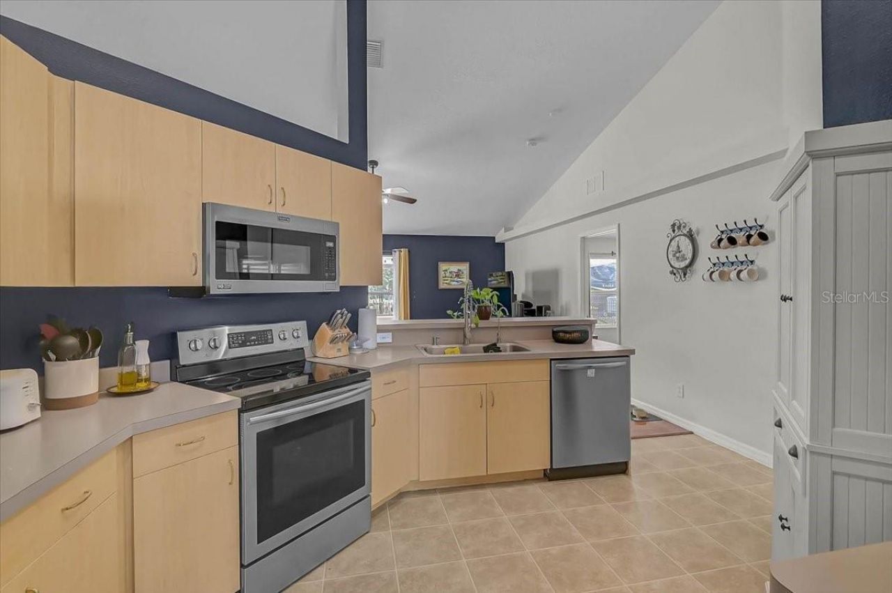 5904 33rd Drive E, Palmetto, FL 34221 Photo