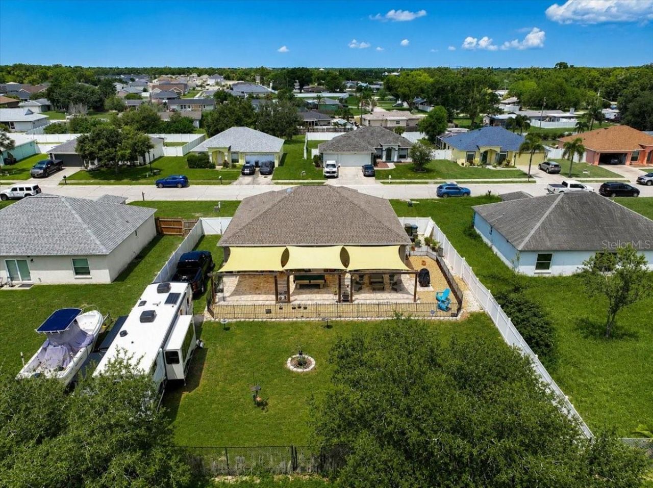 5904 33rd Drive E, Palmetto, FL 34221 Photo