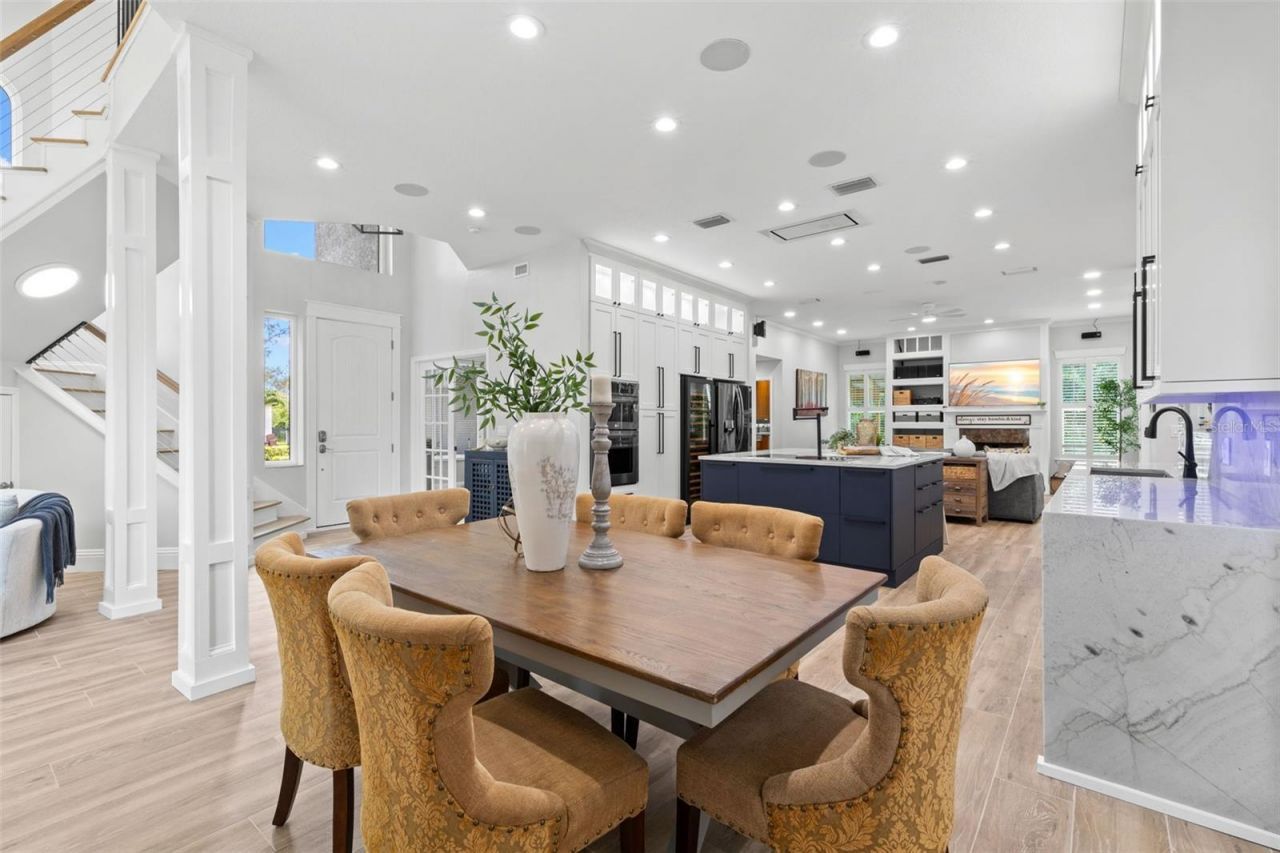930 Southern Pine Court Ne, Saint Petersburg, FL 33703 Photo