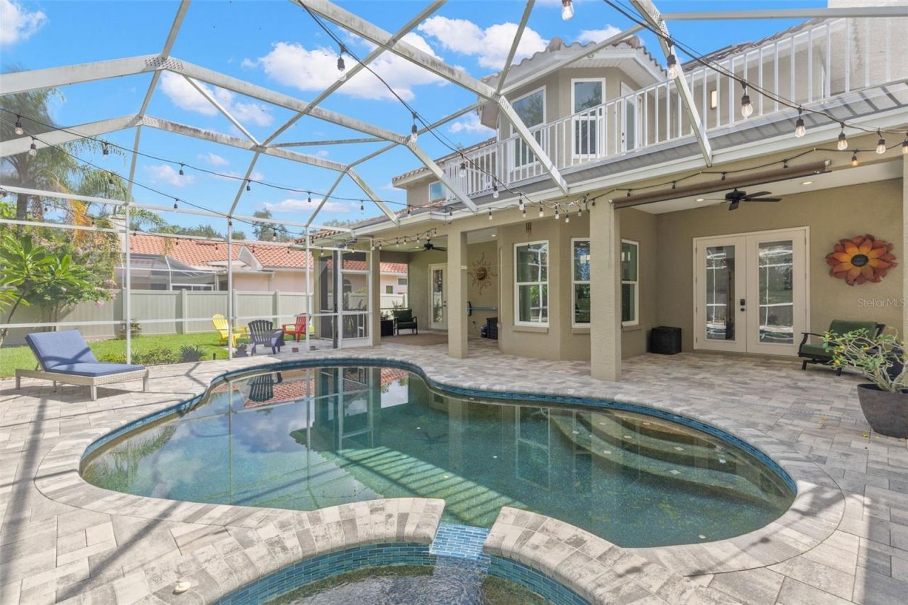 930 Southern Pine Court Ne, Saint Petersburg, FL 33703 Photo
