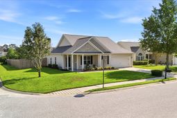 114 Cannonsmill Lane photo 4