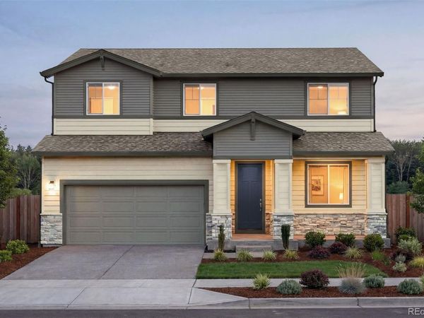 304 Mountain Flower Avenue , Fort Lupton, CO 80621