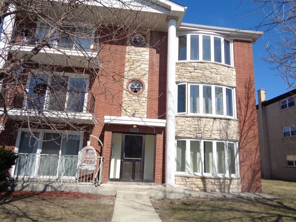 8130 Marion Street , Unit 2W, Justice, IL 60458