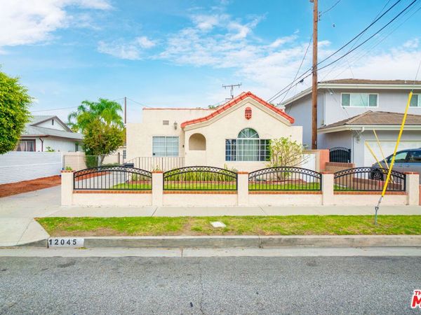 12045 Rives Avenue, Downey, CA 90242