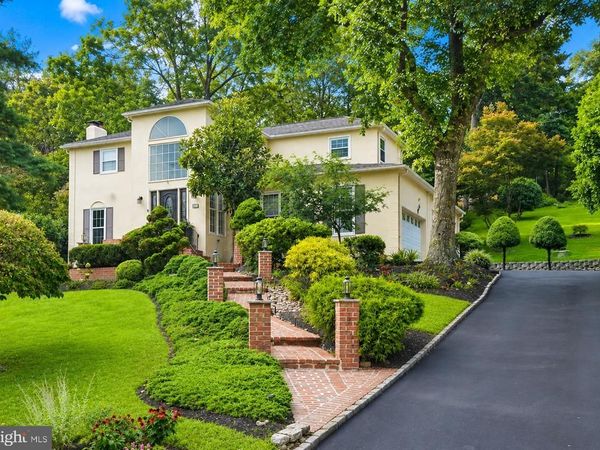 637 HEATHER LANE , BRYN MAWR, PA 19010