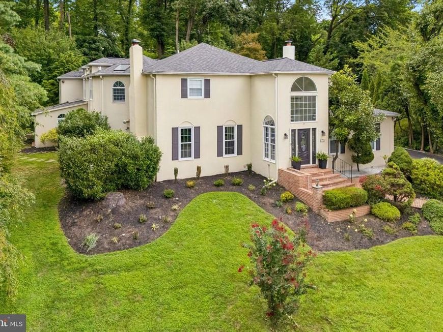 637 Heather Lane, Bryn Mawr, PA 19010 Main Photo