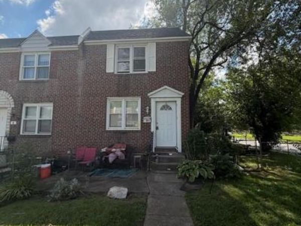 2 ASHBOURNE ROAD , DARBY, PA 19023