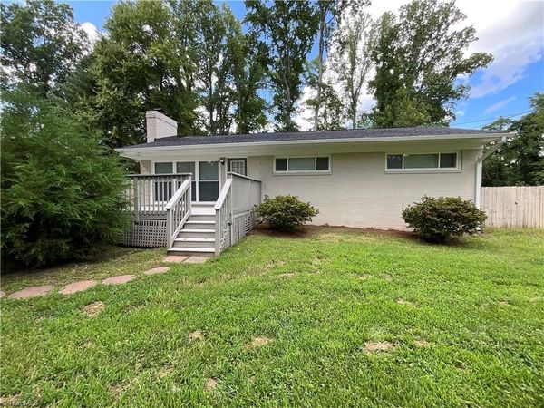 4026 Sedgewood Lane , Greensboro, NC 27407