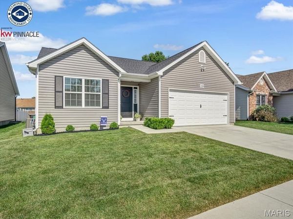 1159 Lear Lane , Mascoutah, IL 62258