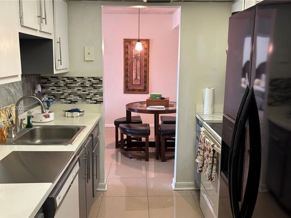 3120 N Pine Island Rd , Unit 307, Sunrise, FL 33351