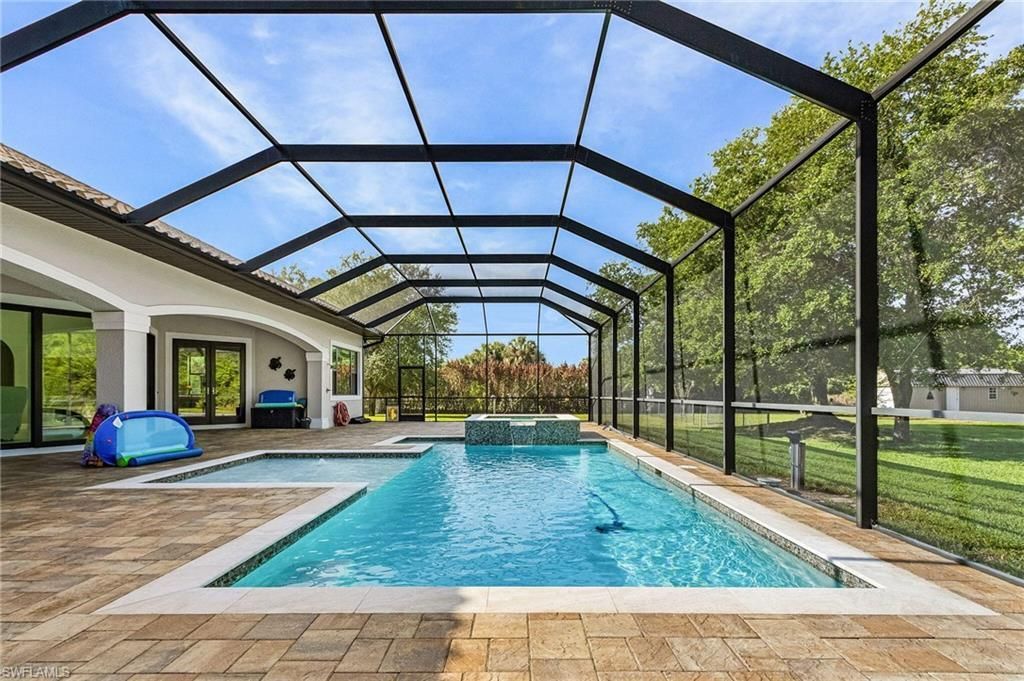 413 Edison Ave, Lehigh Acres, FL 33972 Photo